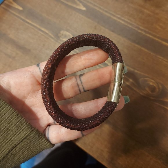 Faux Sting Ray (?) Skin Bangle with Silver Clasp - Picture 2 of 4